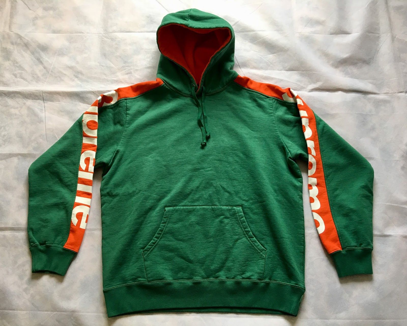 Supreme Supreme Sideline Hooded Sweatshirt Green Large 18SS Grailed