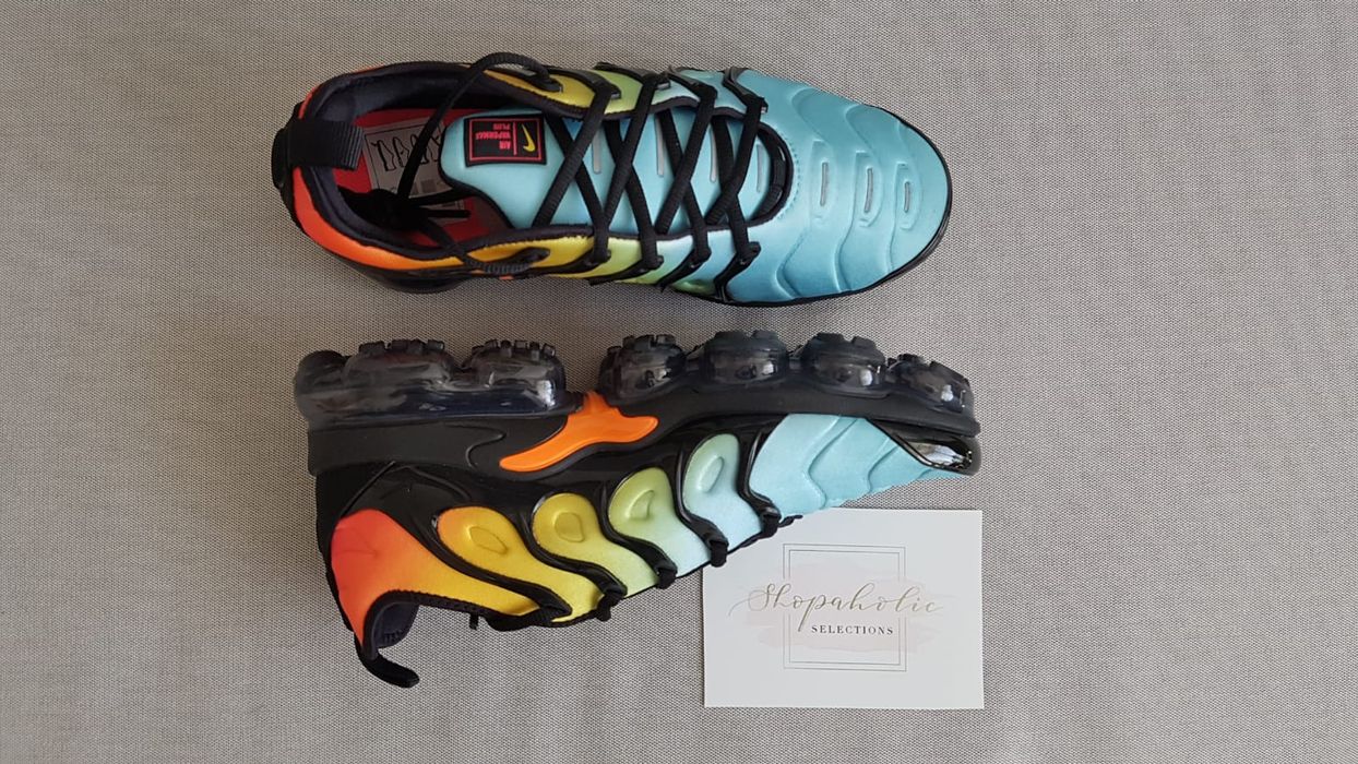 Vapormax hot sale bleached aqua