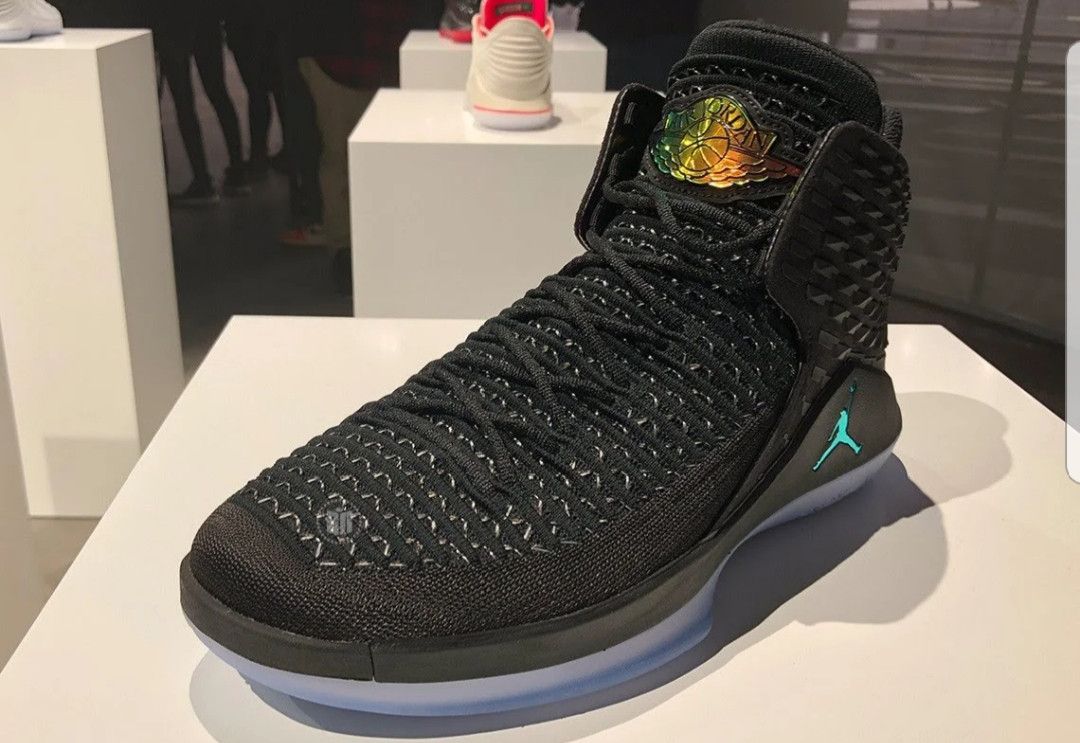 Jordan Brand Air Jordan 32 Black Cat Grailed