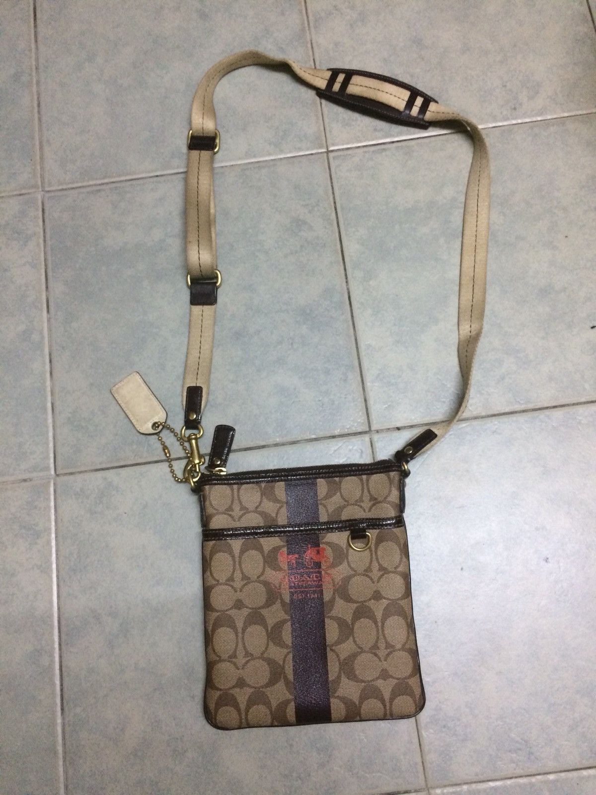 Coach leatherware est 1941 bag clearance