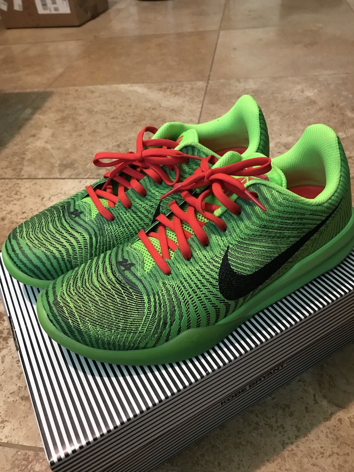 Kobe mentality 2 grinch best sale