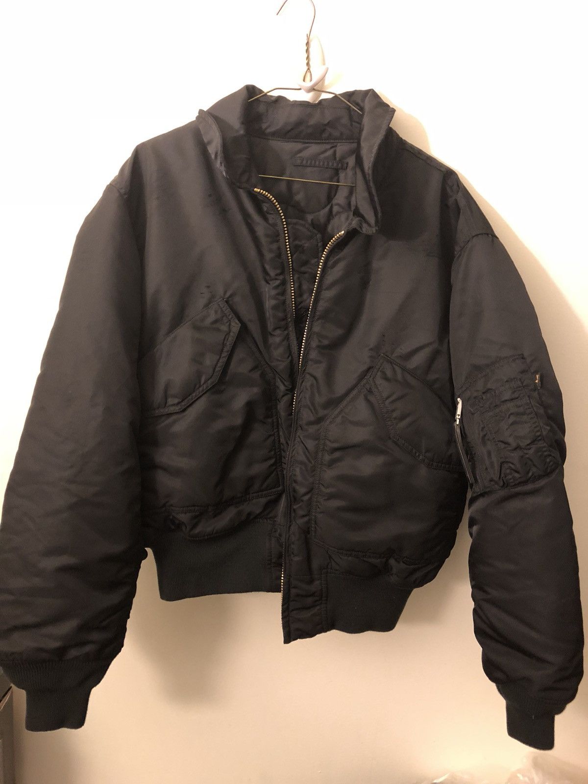 ALYX NAOMI AVE. MA-1ジャケット XS ALYX x Alpha Industries Naomi Ave Bomber Jackets | Hypebeast