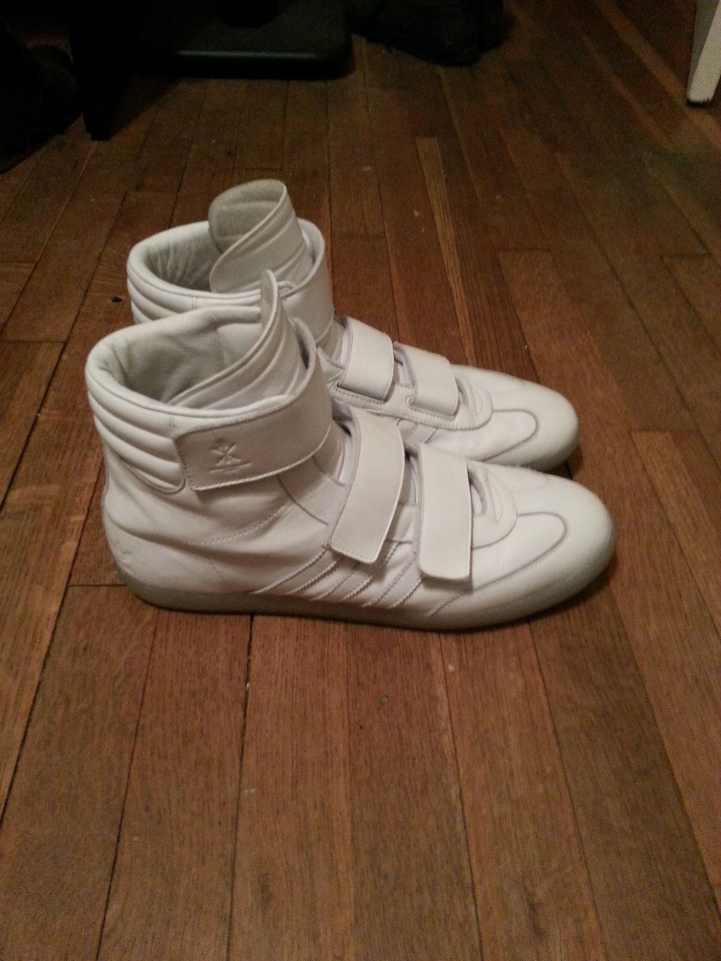 White Velcro Samba High