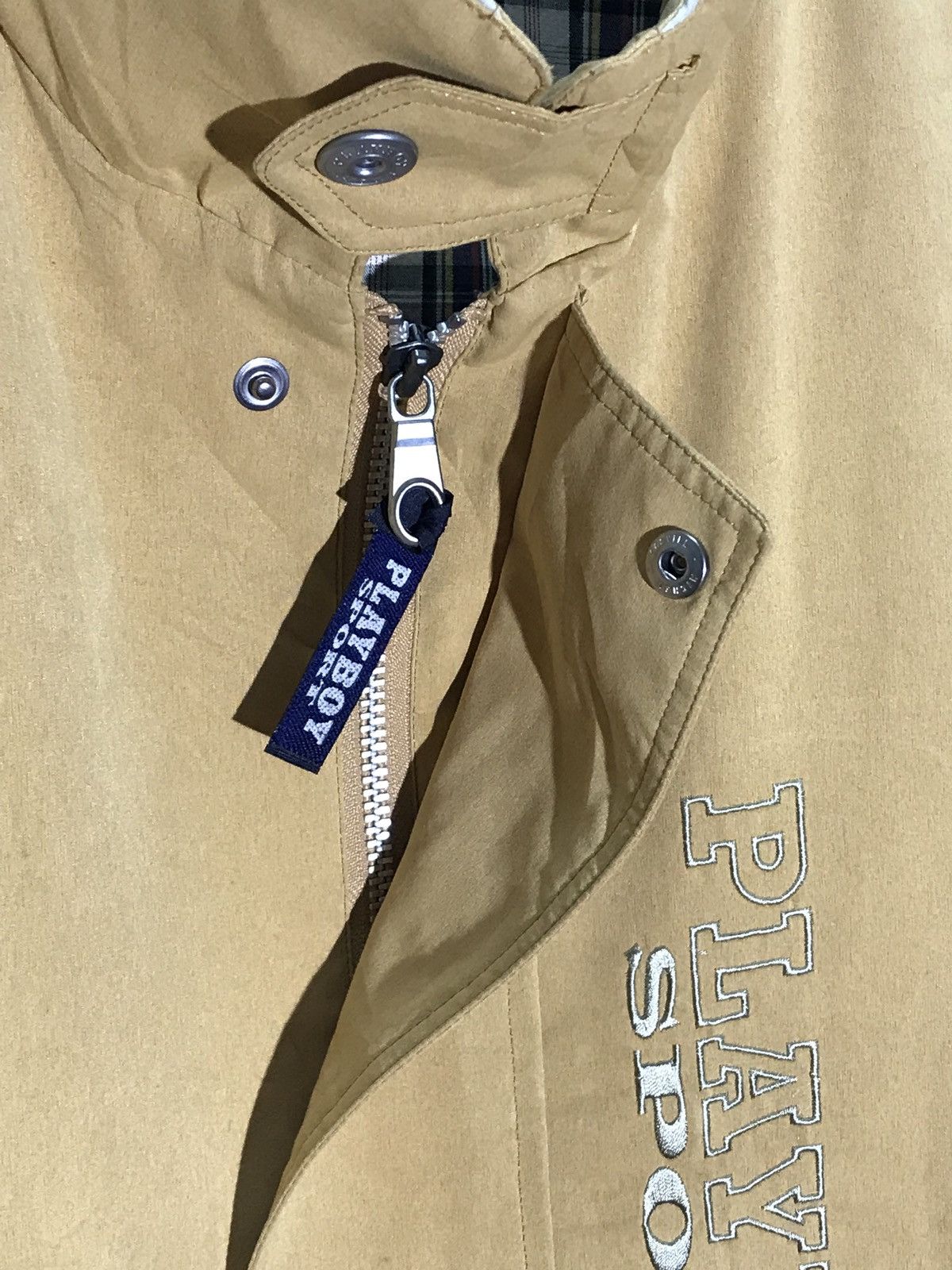 Playboy Playboy Sports Big Logo Spell Out Embroidered Work Jacket Size US L / EU 52-54 / 3 - 4 Thumbnail
