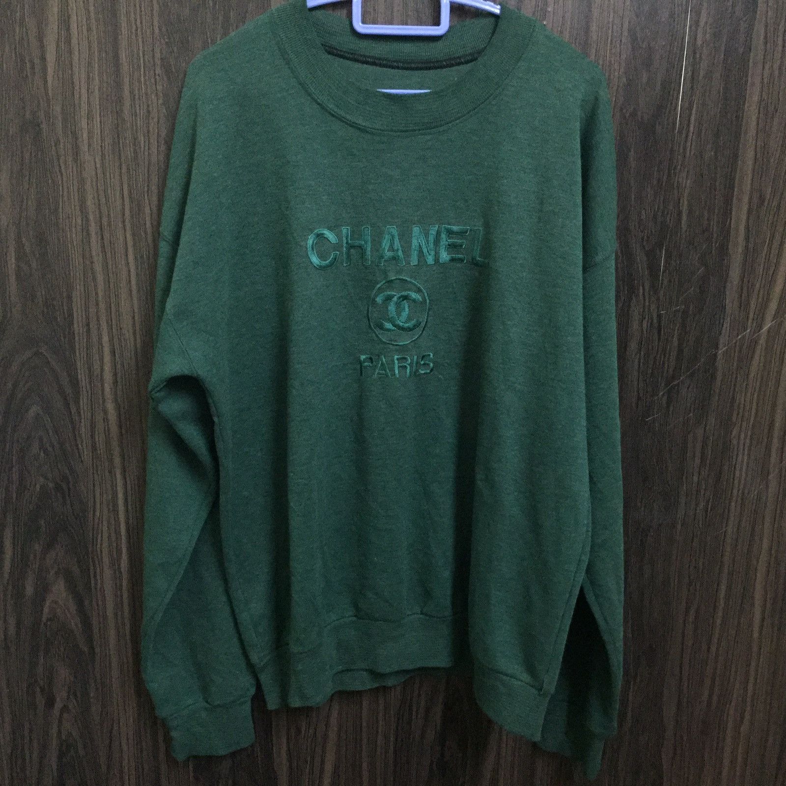Vintage chanel embroidered sweatshirt clearance