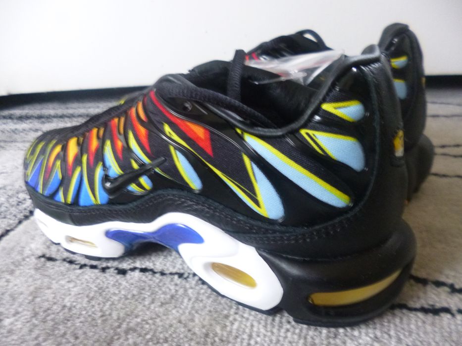 Nike air max plus la requin black hot sale