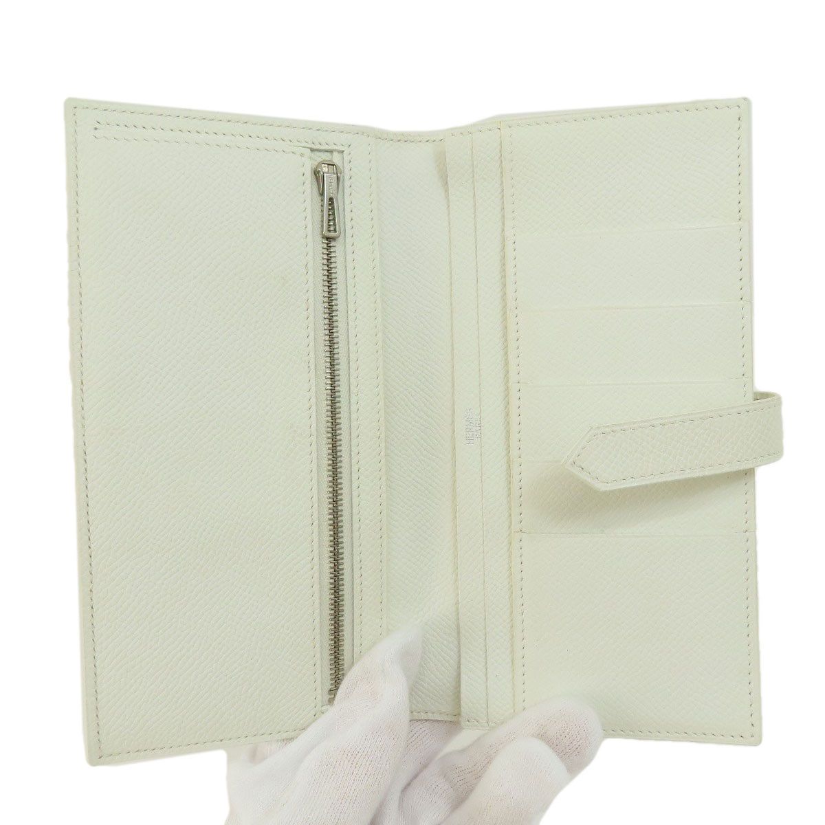 Hermes Bearn Souffle White Silver Metal Fittings Long Wallet