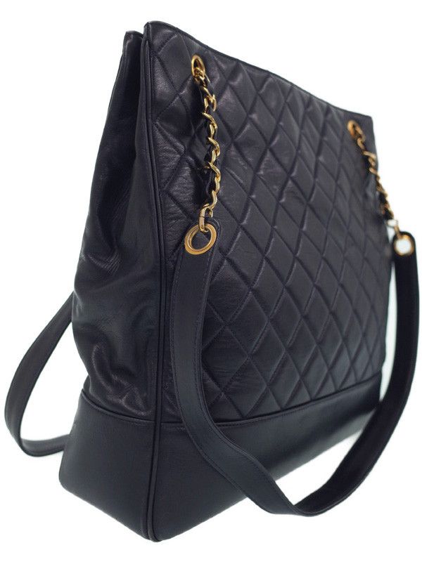 Chanel Matelasse Shoulder Bag Black