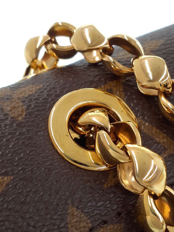 Louis Vuitton Monogram Victoire Chain Shoulder Bag Black