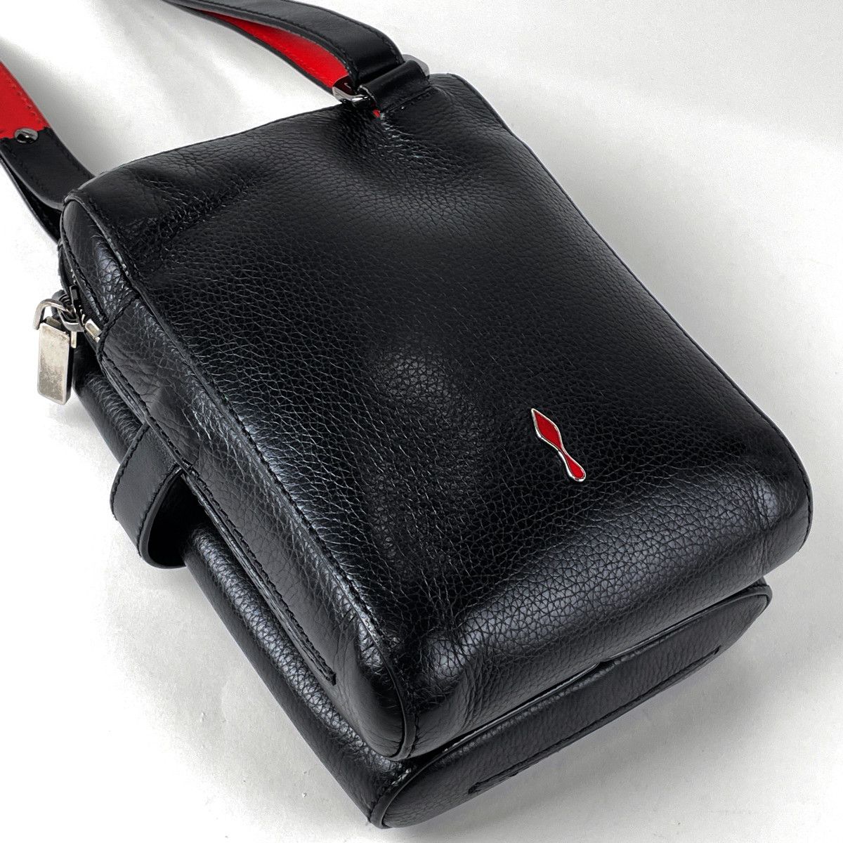 Christian Louboutin Leather Shoulder Bag Black Red