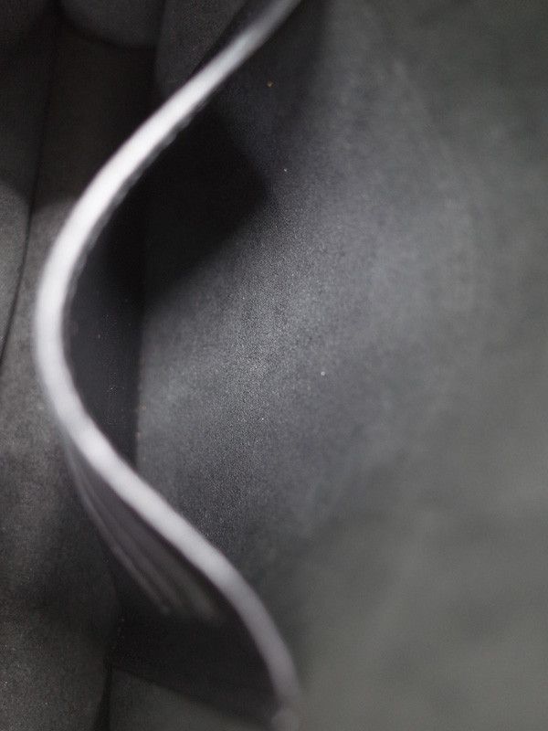 Louis Vuitton Pochette Lock Me Chain Black