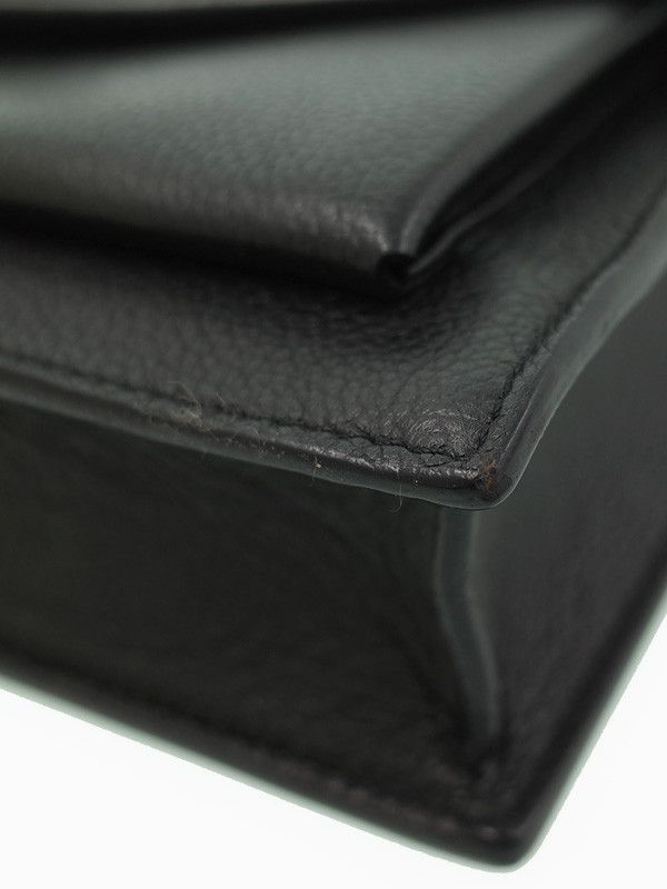 Louis Vuitton Pochette Lock Me Chain Black