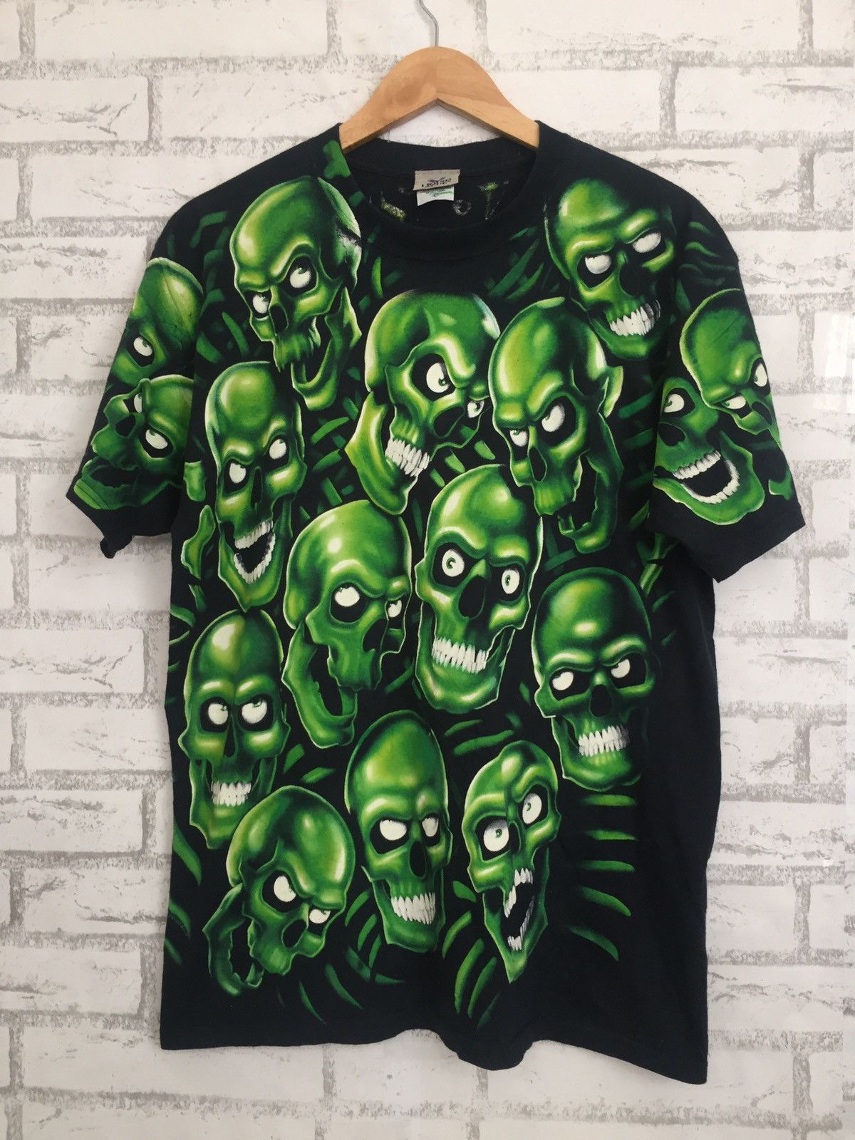 Liquid Blue RARE Vintage Green Skull Pile Tshirt/ Juicy J 3 6 Mafia