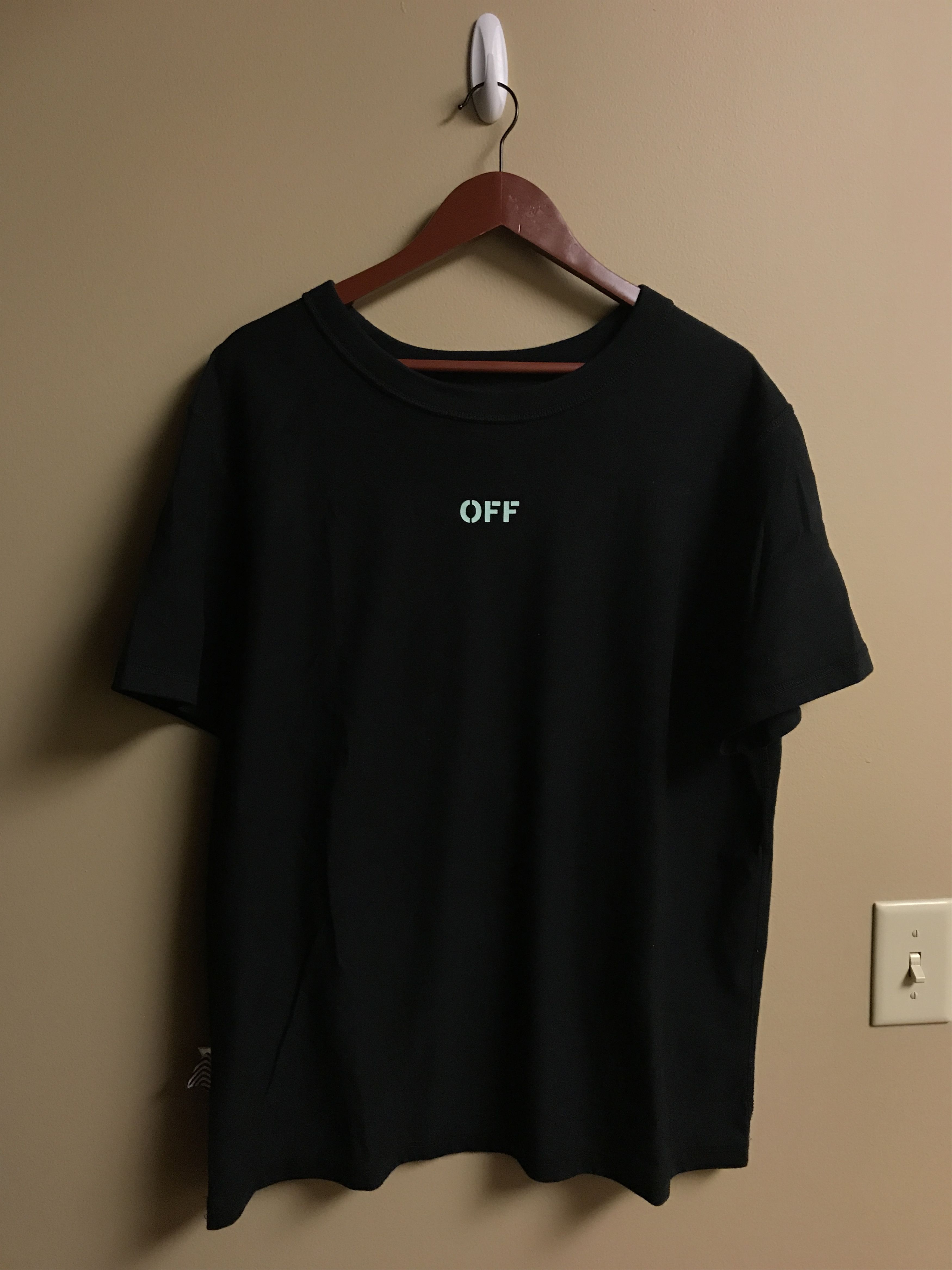 Off-White Tokyo Exclusive - REVERSIBLE Something And Associates T 