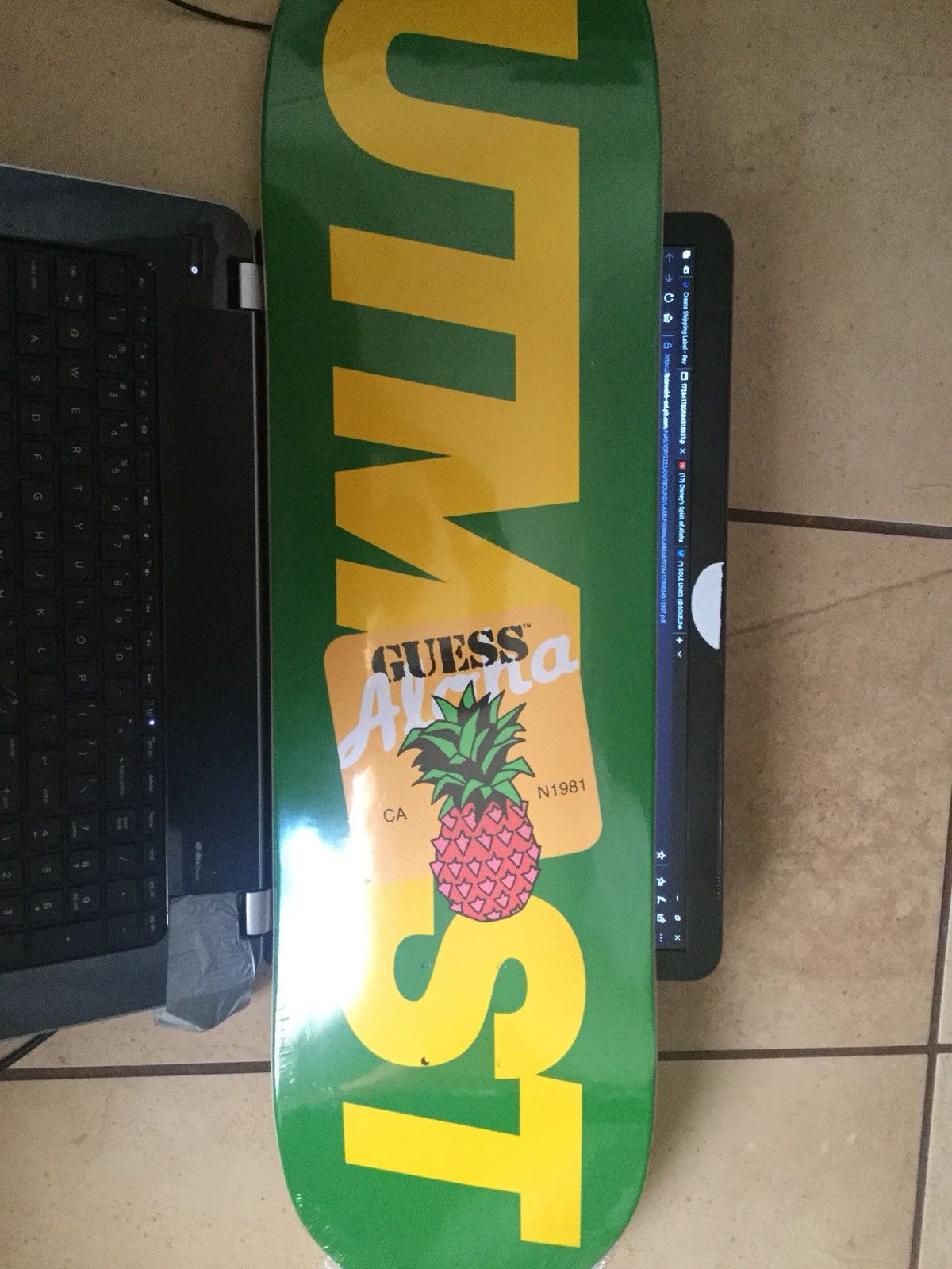 Guess Utmost Skateboard