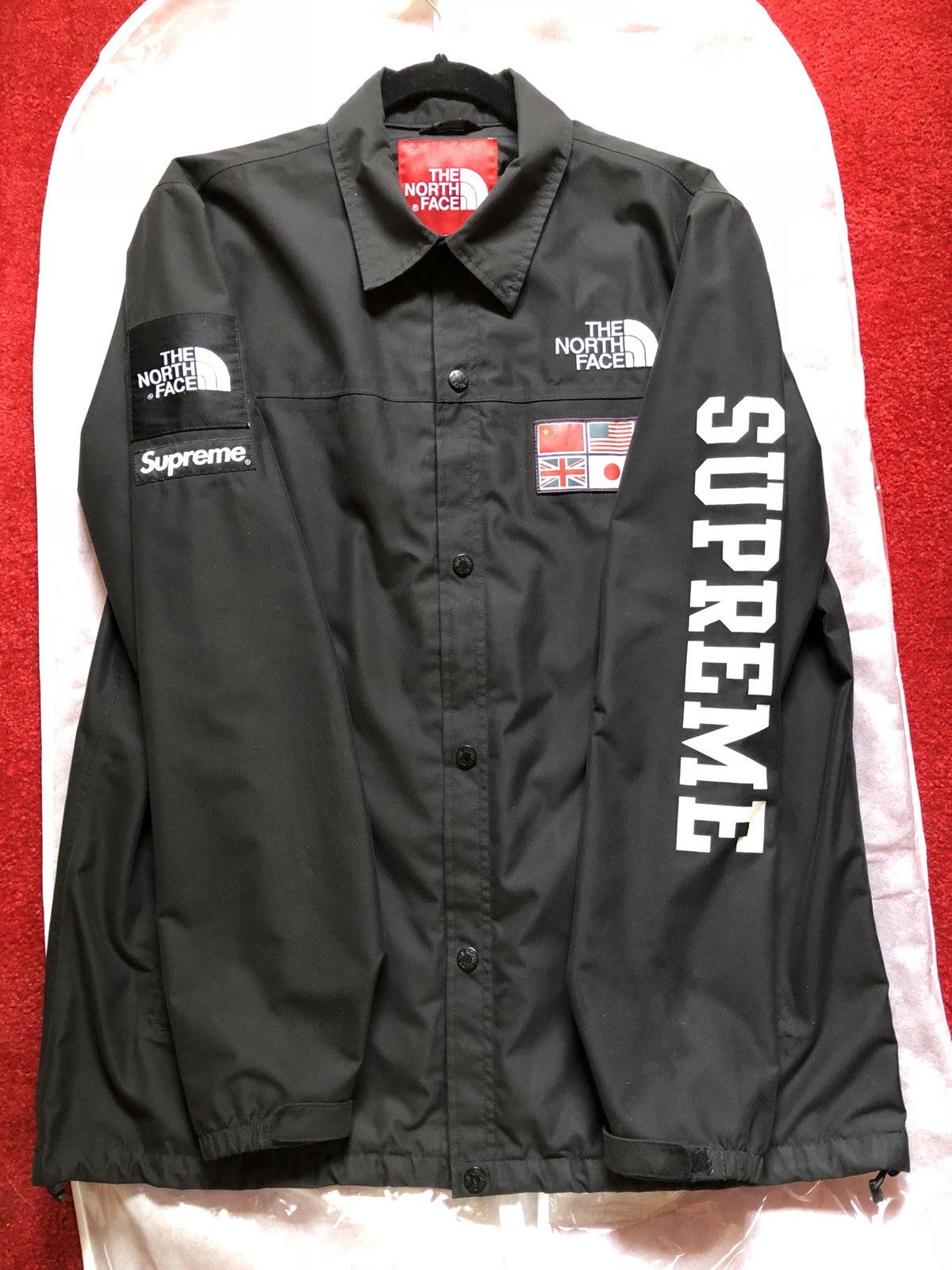 Supreme Supreme The North Face Expedition Coaches Jacket Large Black Size US L / EU 52-54 / 3 - 1 Preview