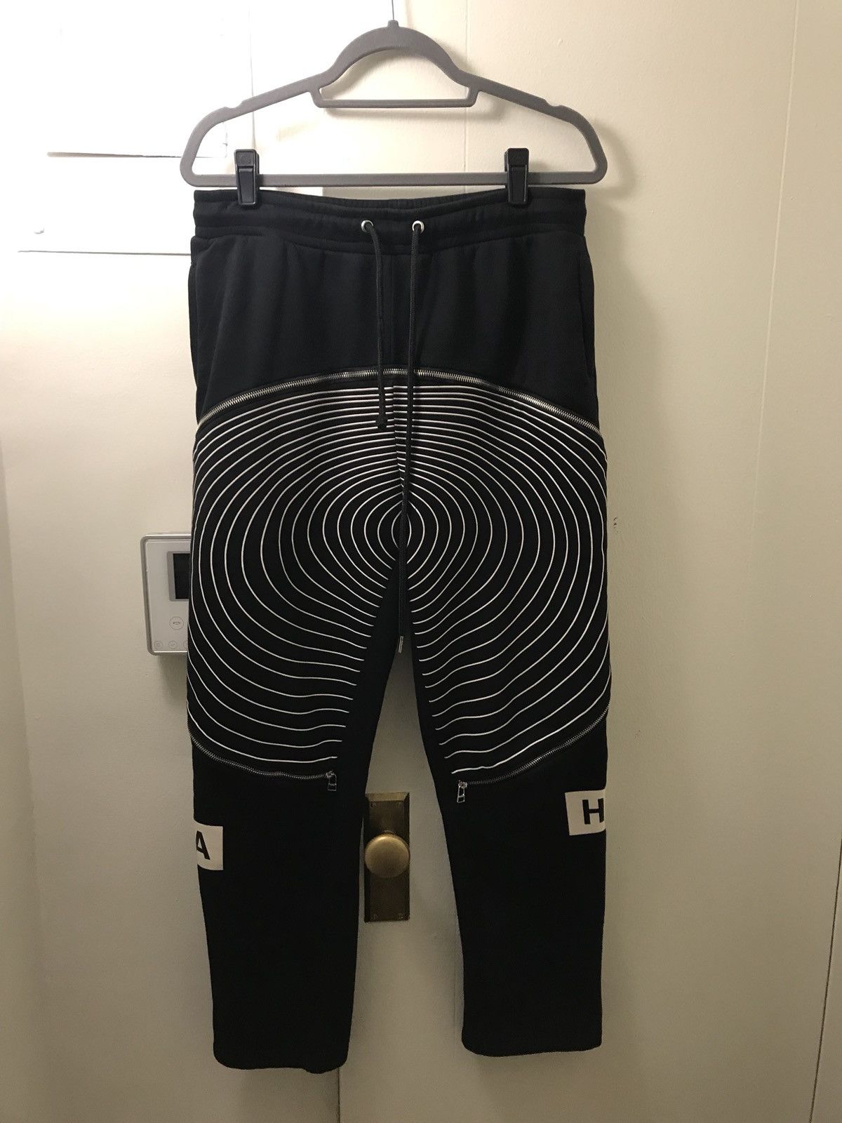 Zip Trimmed Fingerprint Sweats