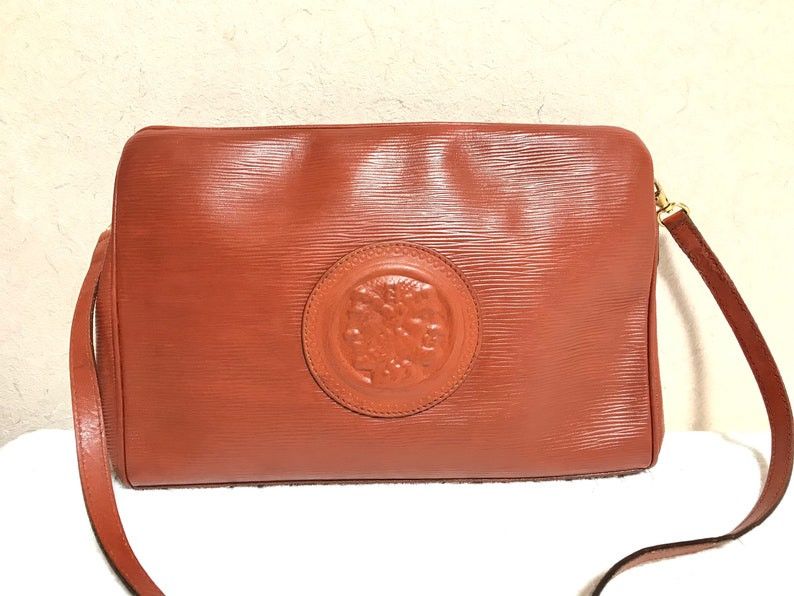 Fendi FENDI Vintage brown epi leather messenger bag, shoulder purse ...