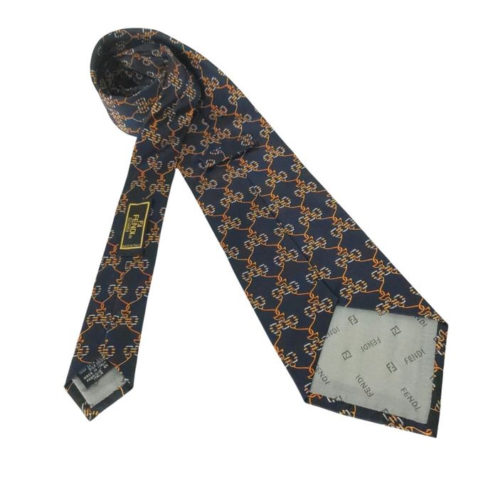 fendi head tie