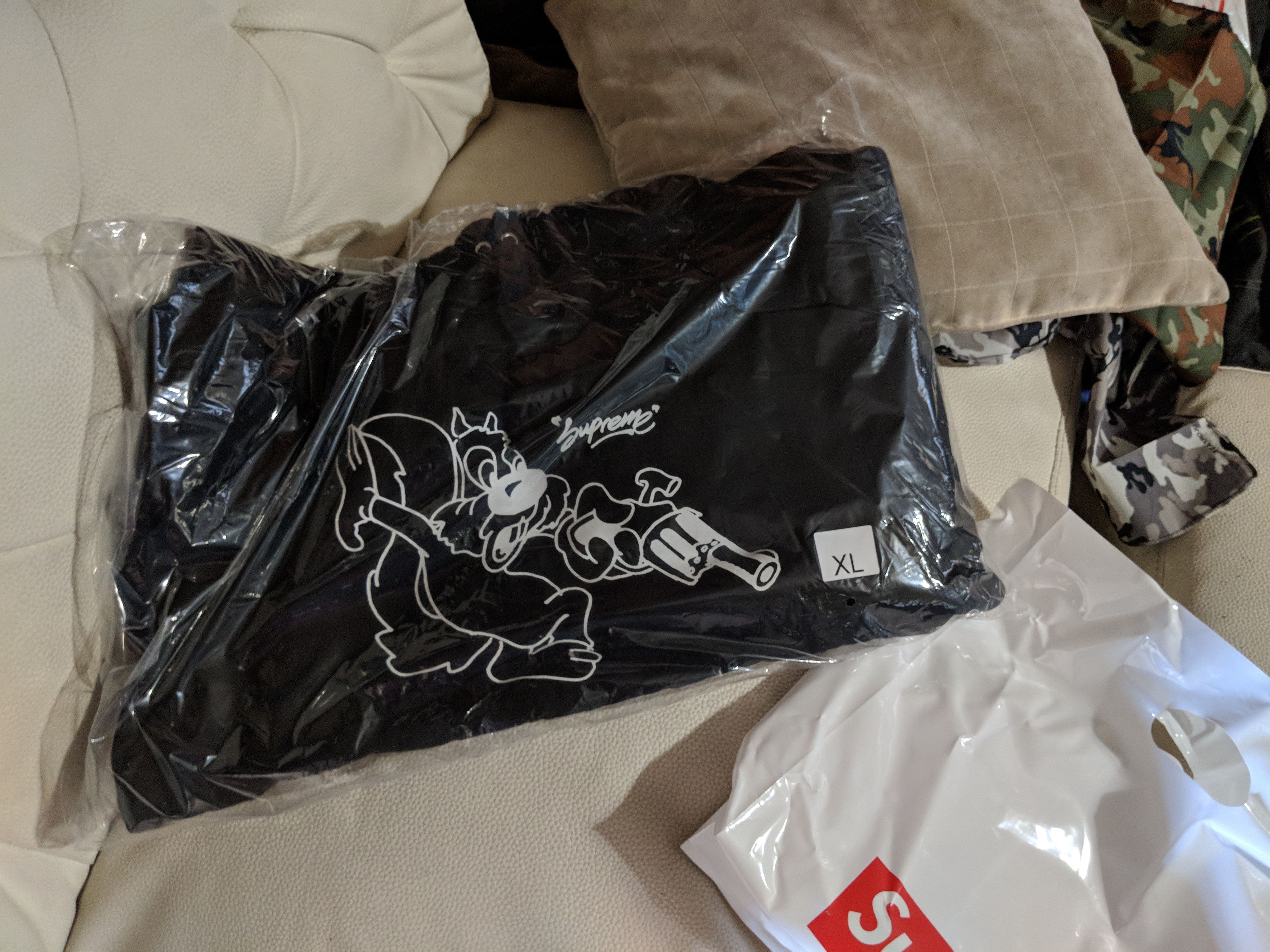 Supreme Lee Hoodie | Grailed