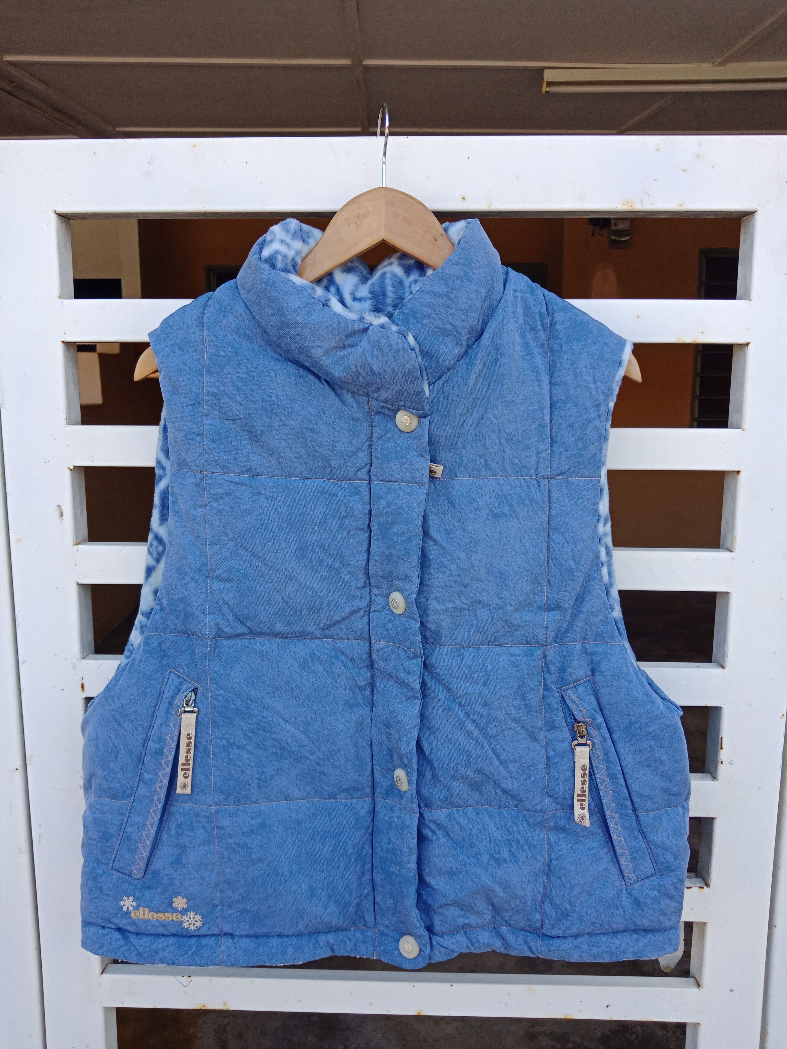 Ellesse Ellesse Wool Sleeveless Jacket Size US L / EU 52-54 / 3 - 1 Thumbnail