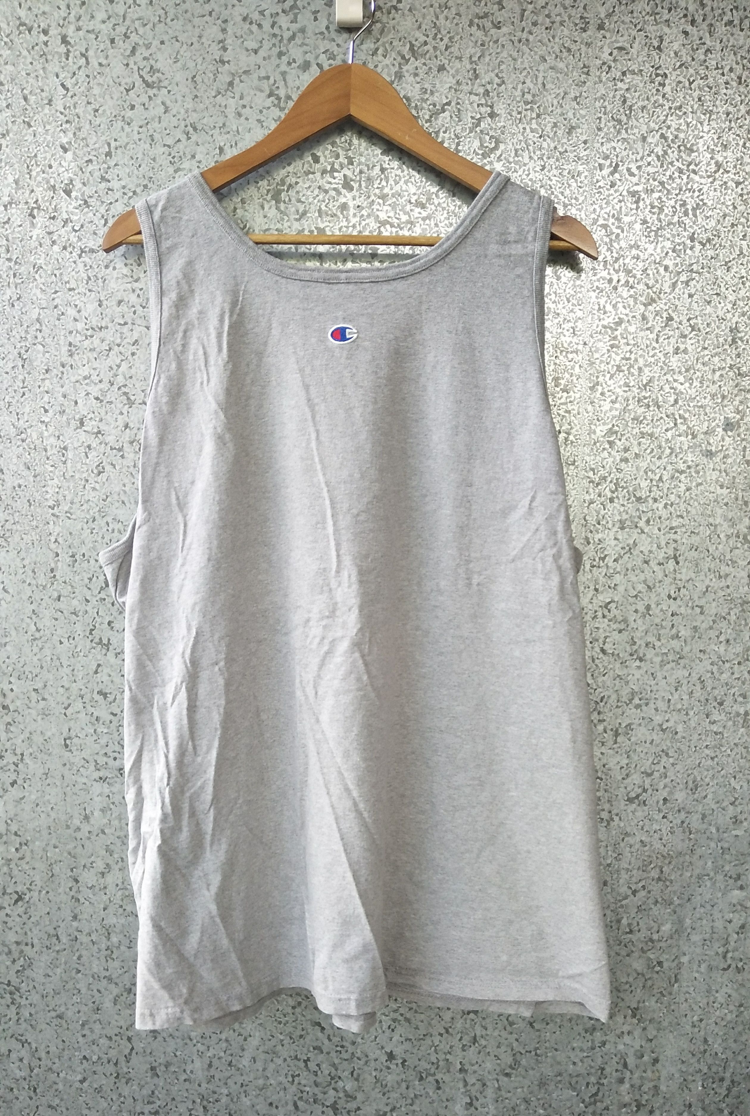 Champion 🔥 Vintage Champion sleeveless small logo embroidery tanks Size US XXL / EU 58 / 5 - 2 Thumbnail