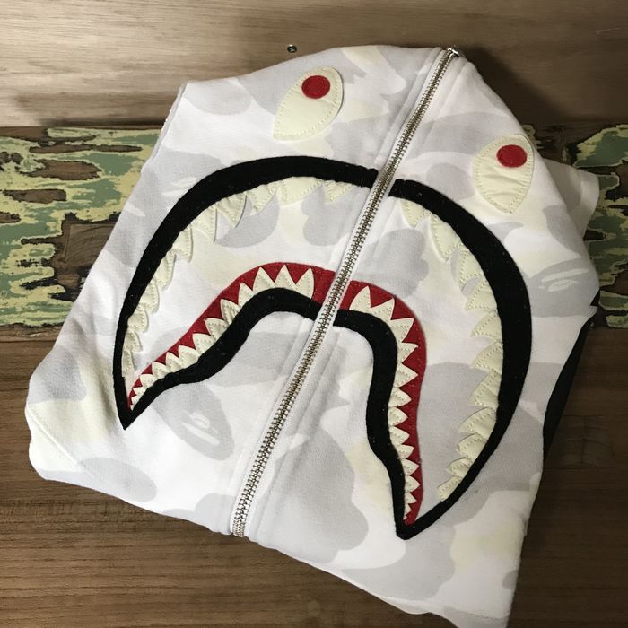 Bape city camo hoodie on sale white