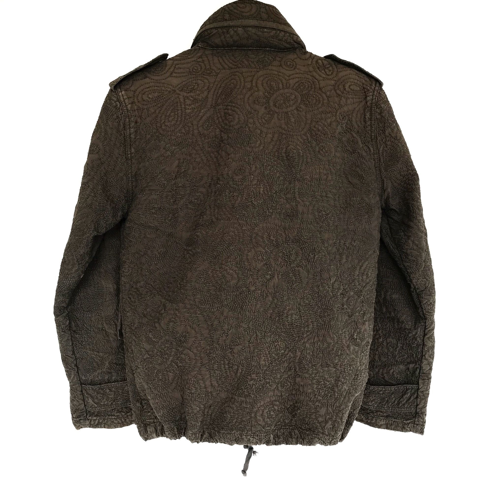 DKNY Vintage luxury DKNY embroidered flower pattern jacket Size US M / EU 48-50 / 2 - 9 Thumbnail