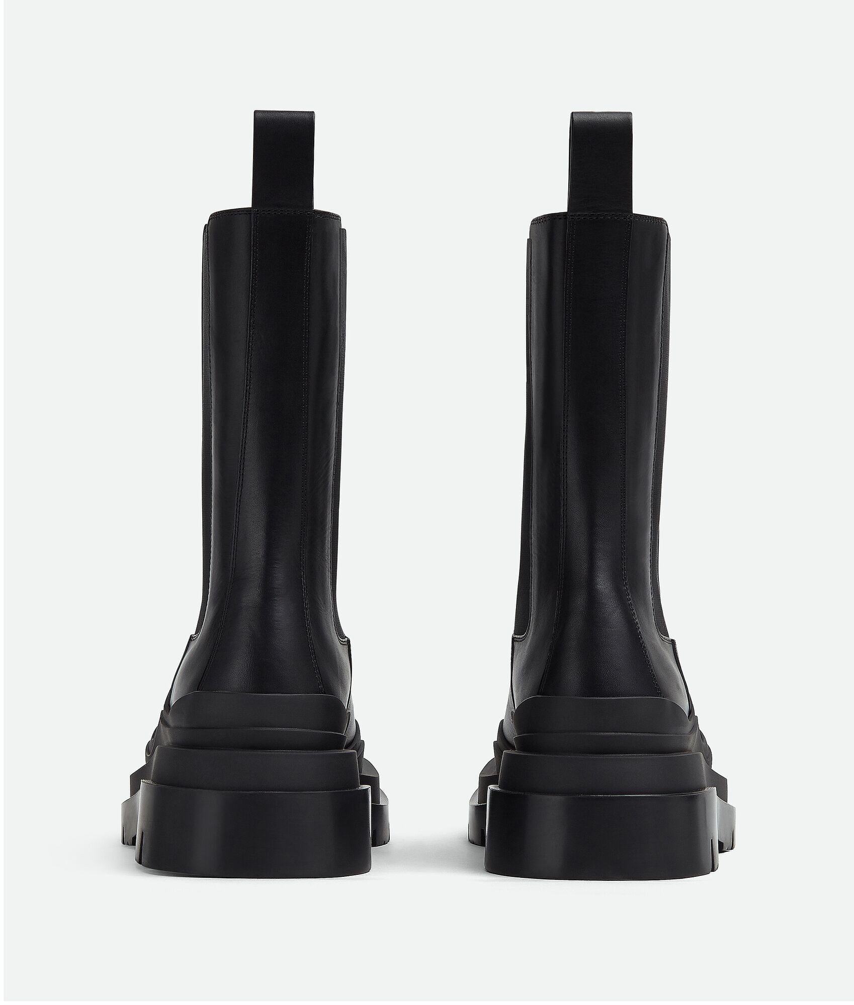Tire Chelsea Boot Black with black sole