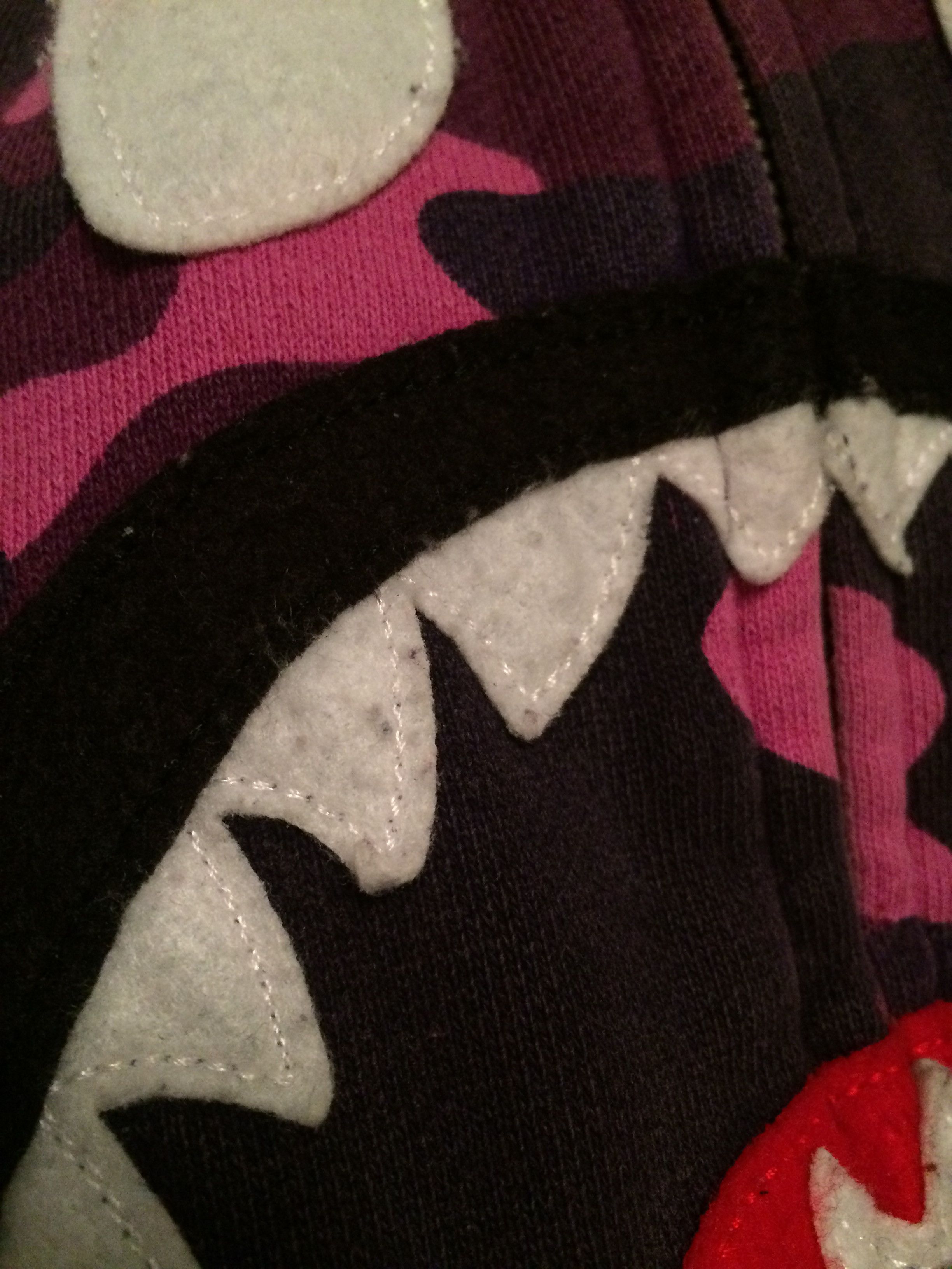 Bape Purple Camo Shark Hoodie Size US M / EU 48-50 / 2 - 3 Thumbnail