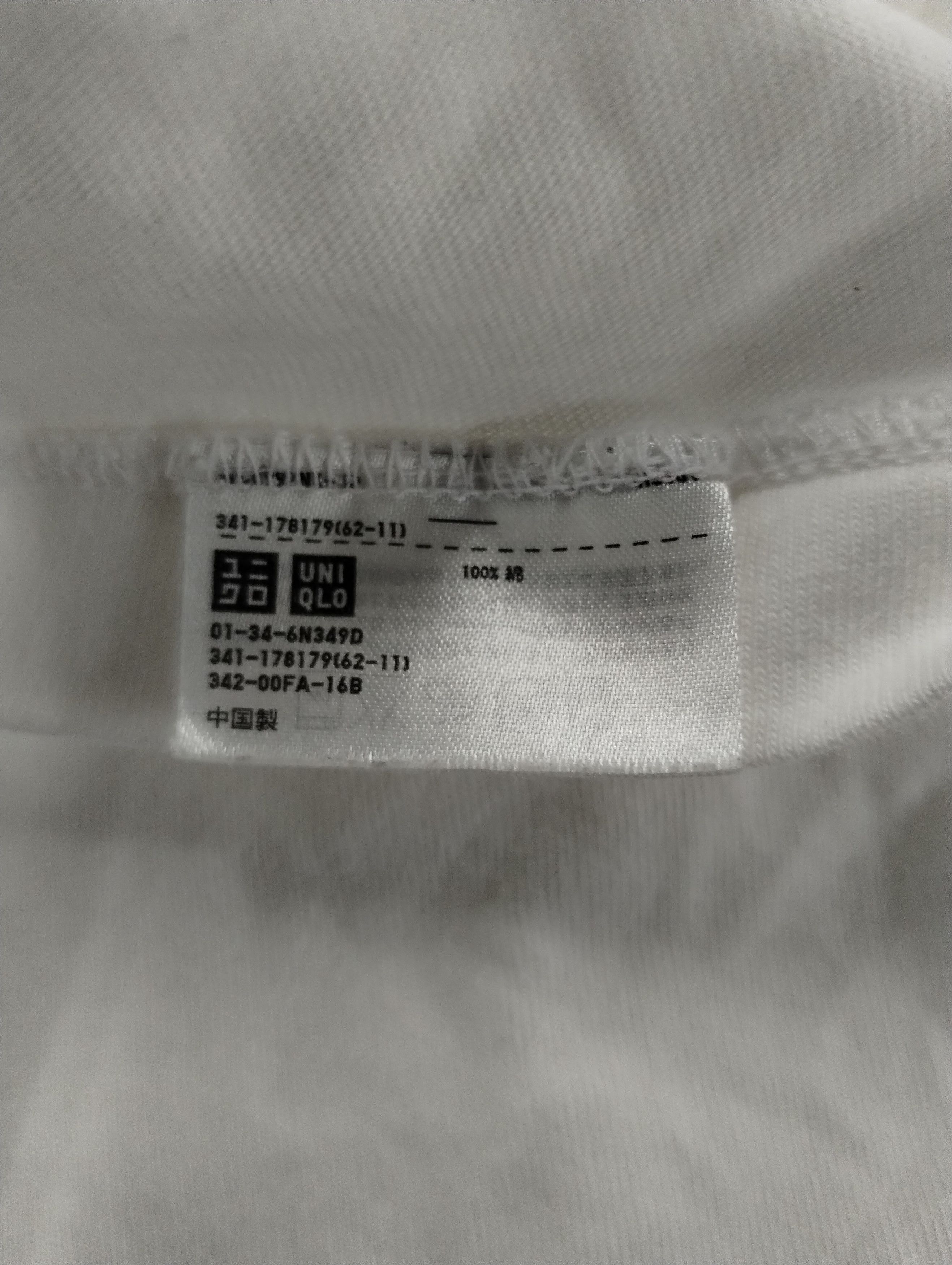 Uniqlo Kaws Uniqlo Tee Shirt Size US S / EU 44-46 / 1 - 6 Thumbnail