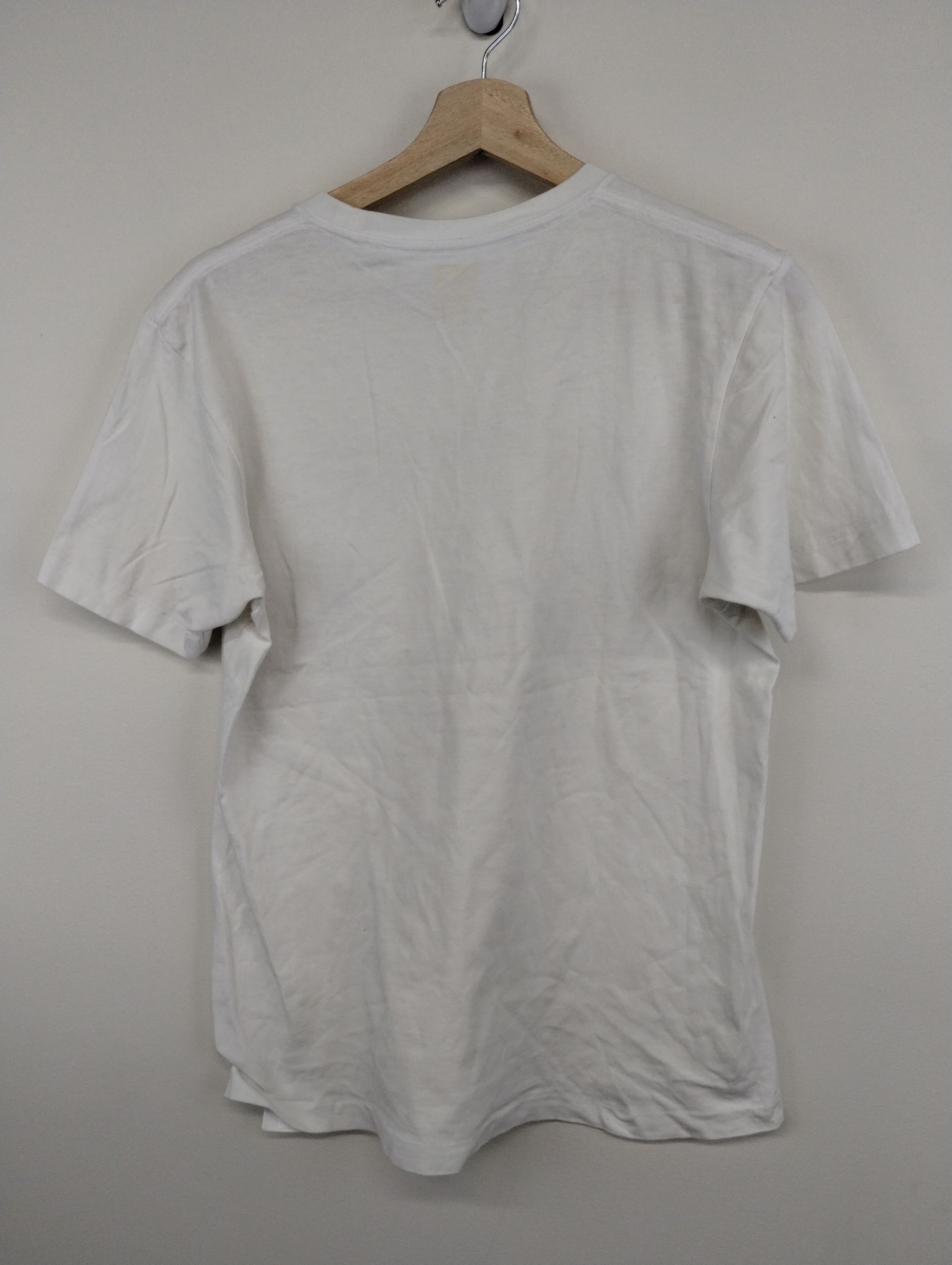 Uniqlo Kaws Uniqlo Tee Shirt Size US S / EU 44-46 / 1 - 4 Thumbnail