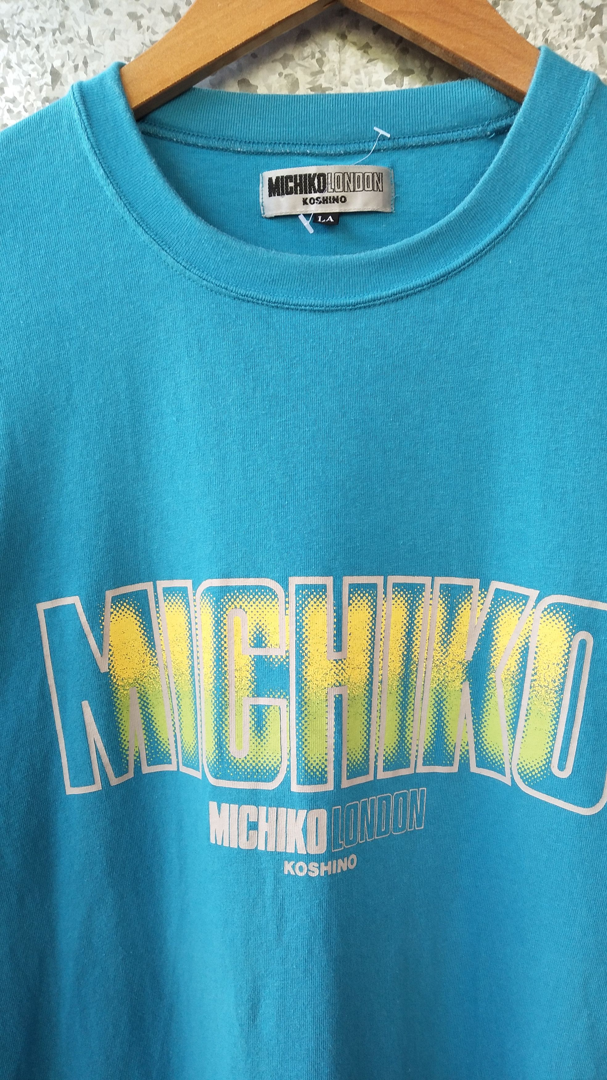 Michiko Koshino London 🔥 Vintage Michiko London Koshino t shirt spell out Size US L / EU 52-54 / 3 - 3 Thumbnail