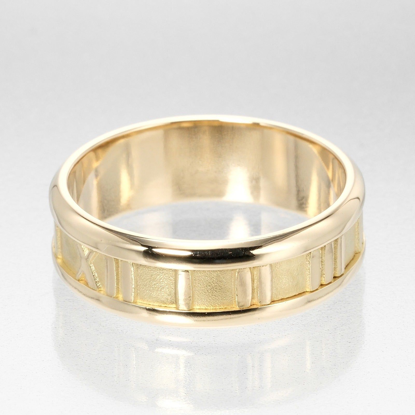 Tiffany & Co Atlas ring