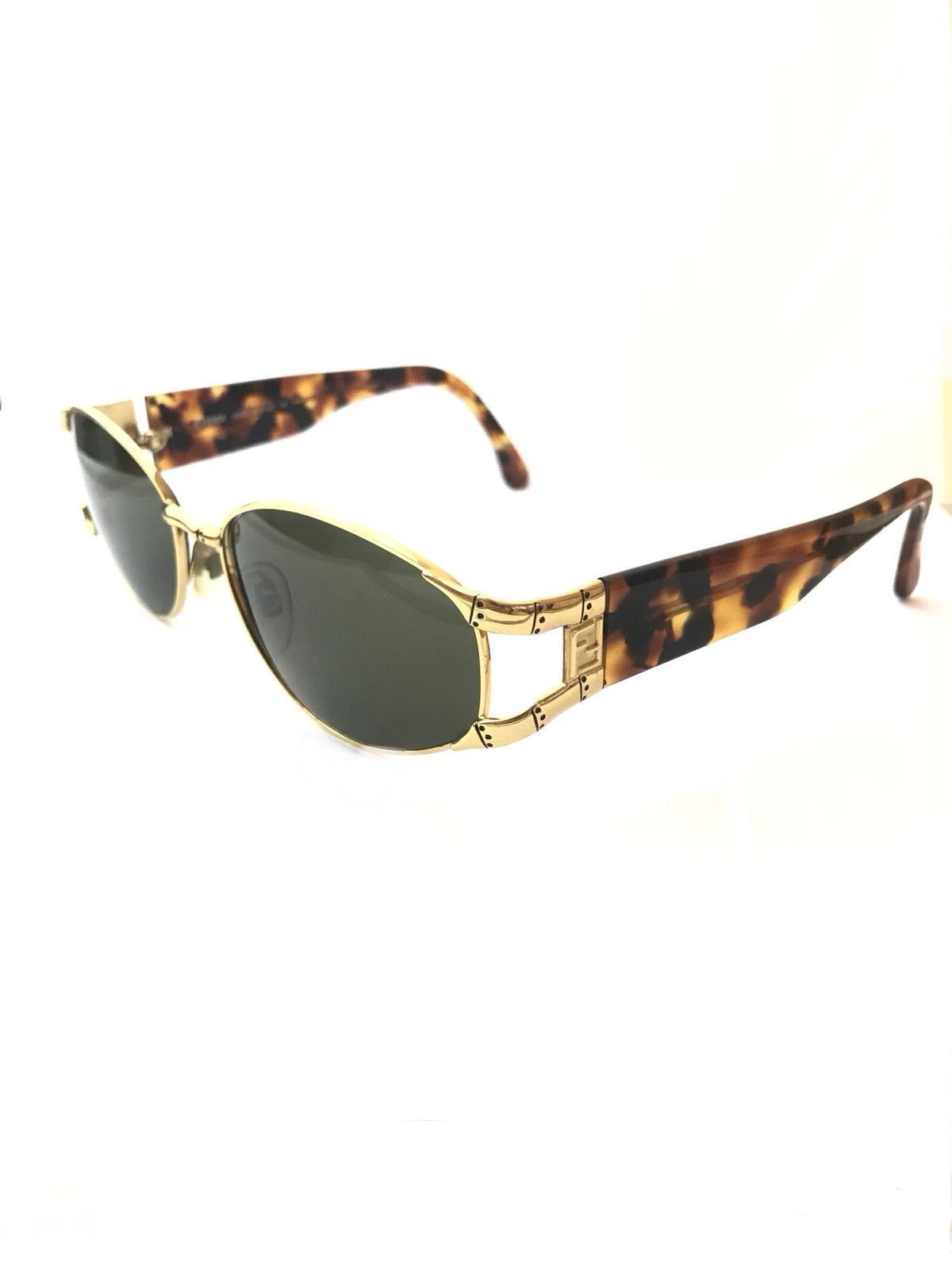 Fendi Sunglasses Size ONE SIZE - 3 Thumbnail