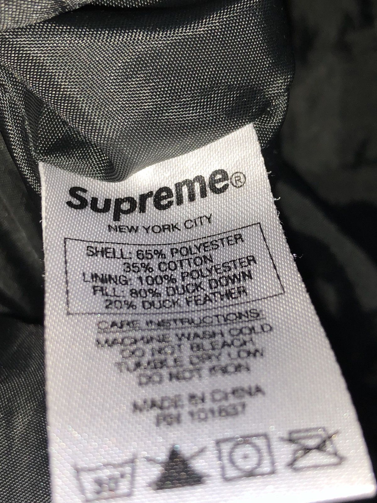 Fuck Jacquard Puffy Jacket – Supreme
