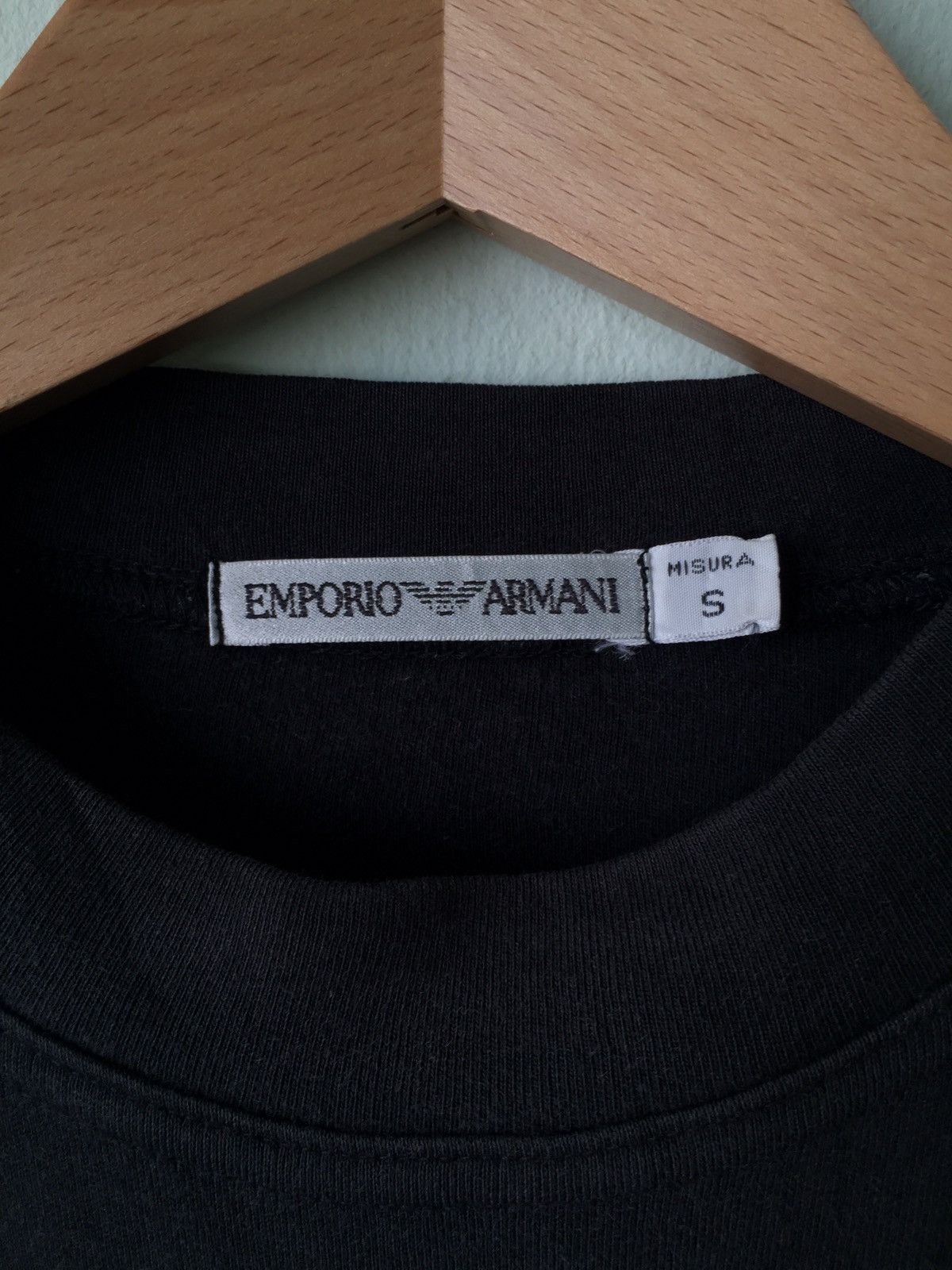 Armani LAST DROP! Vintage Long Sleeve Crewneck Shirt Size US S / EU 44-46 / 1 - 3 Thumbnail