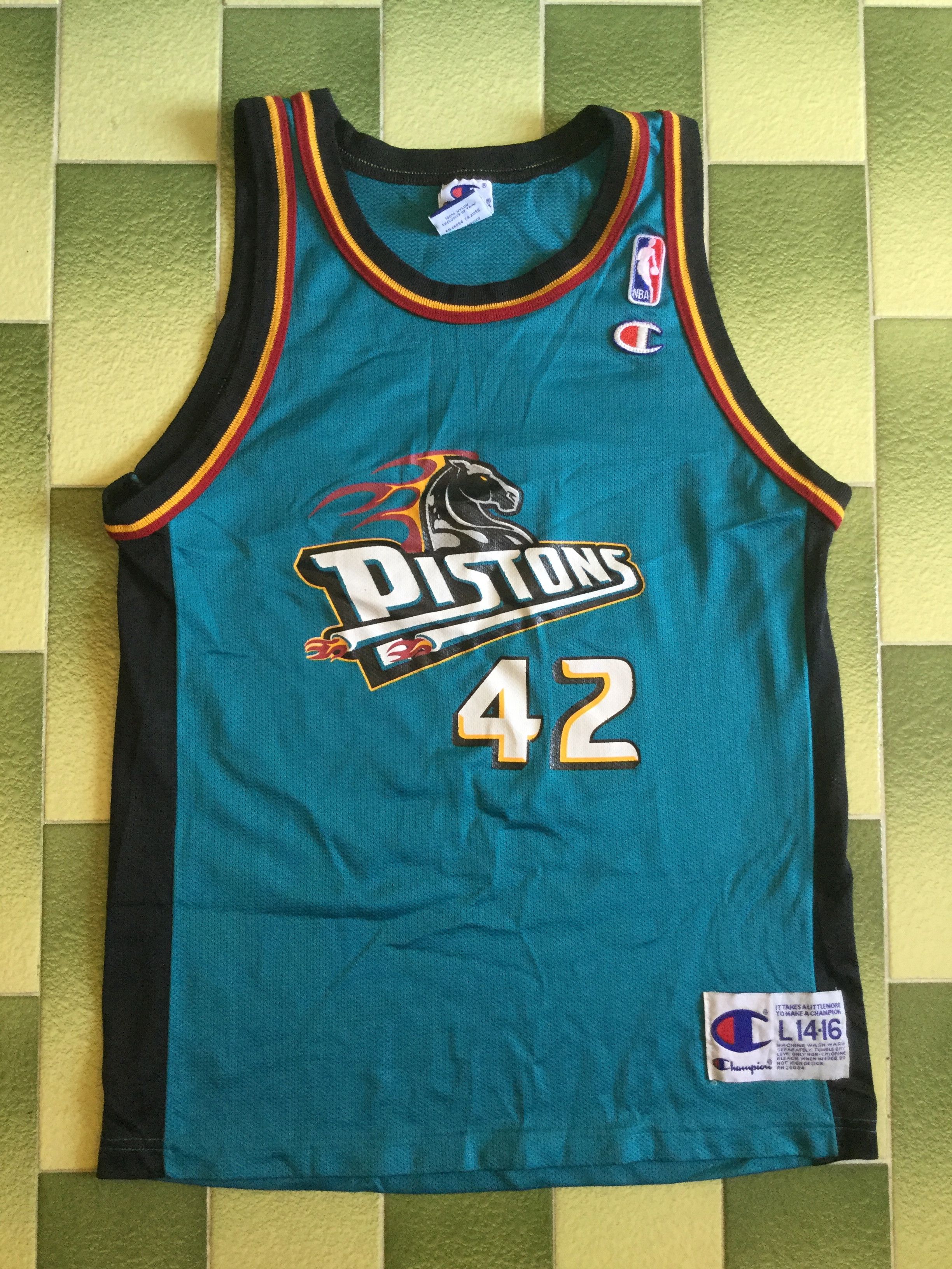Vintage NBA jerry stackhouse Detroit Pistons champion jersey size L 14-16 NOT Kanye West, Burberry, Champion, Comme Des Garcons, Fendi, Gucci, Tommy Hilfiger, Number Nine, Stone Island, Polo Ralph Lauren, Ralph Lauren, Supreme