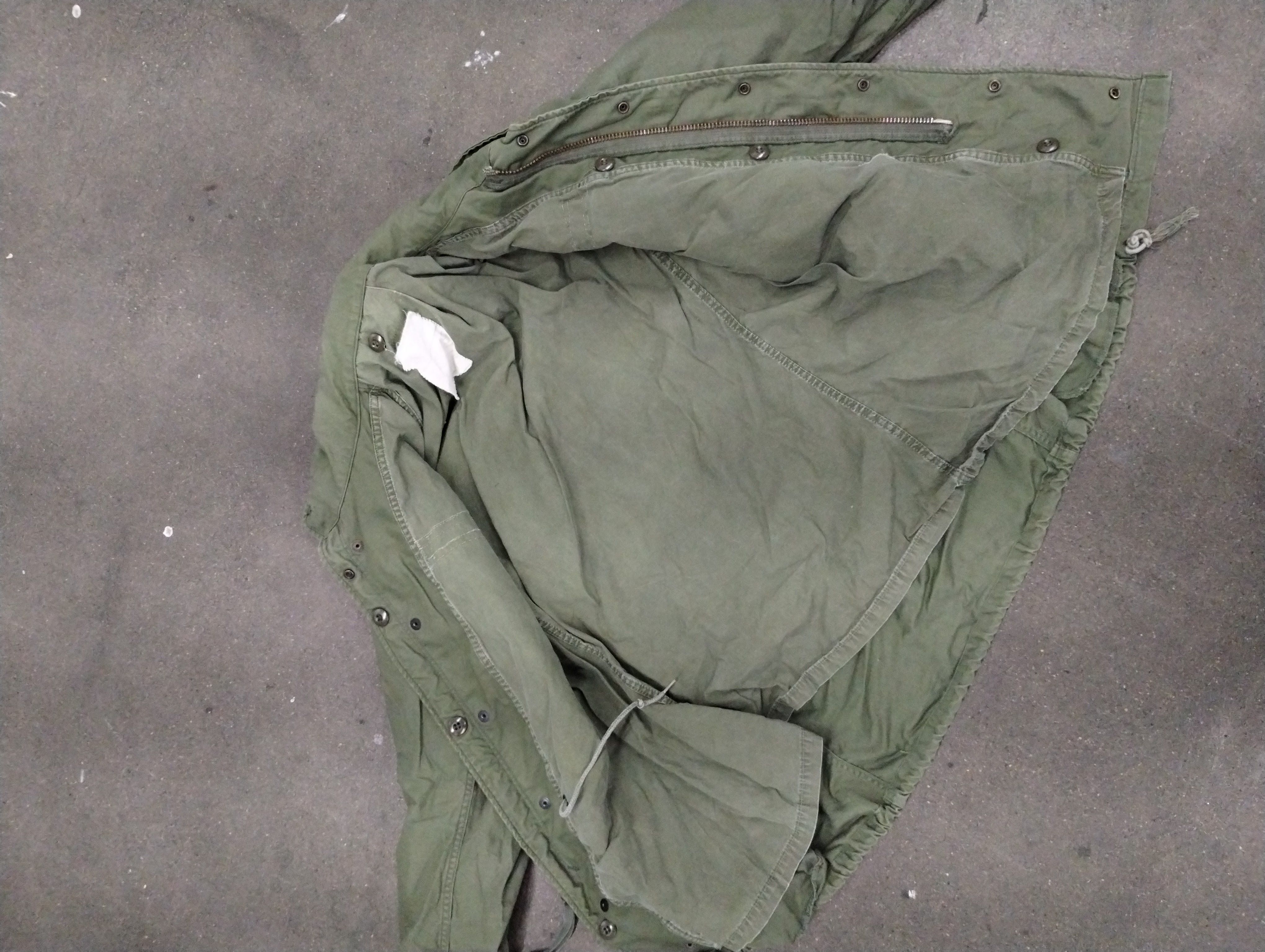 Vintage Vintage Military Zip Up Cotton Field Jacket Size US S / EU 44-46 / 1 - 2 Preview