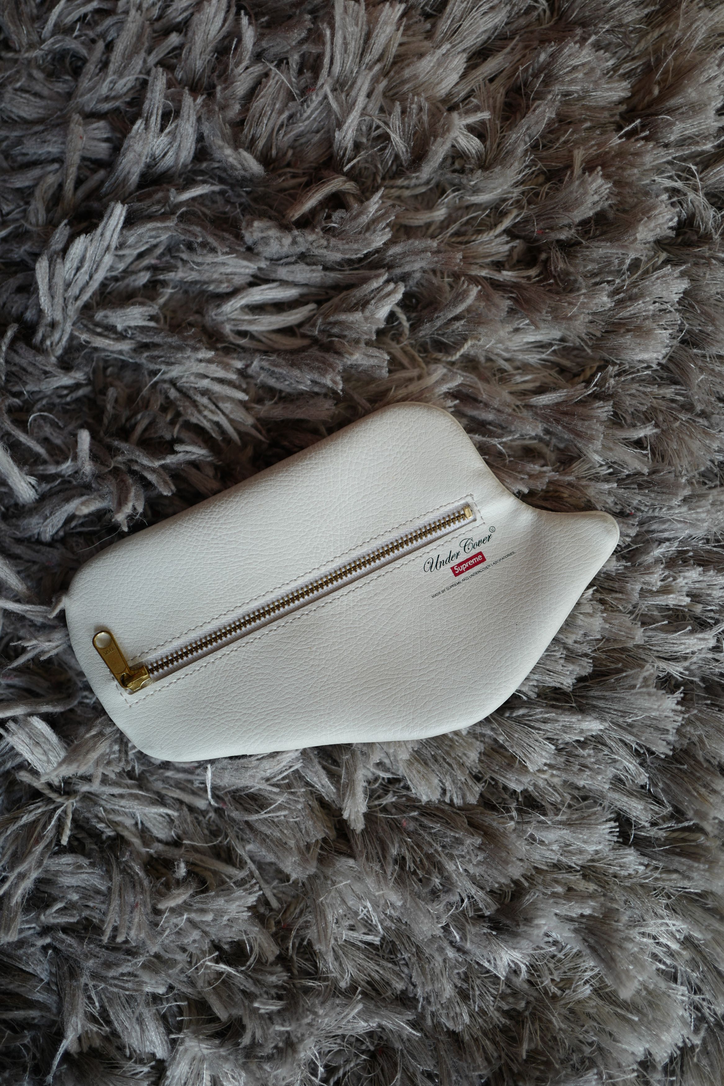 Supreme × Undercover F/W 2016 Dynamite Pouch Size ONE SIZE - 3 Thumbnail