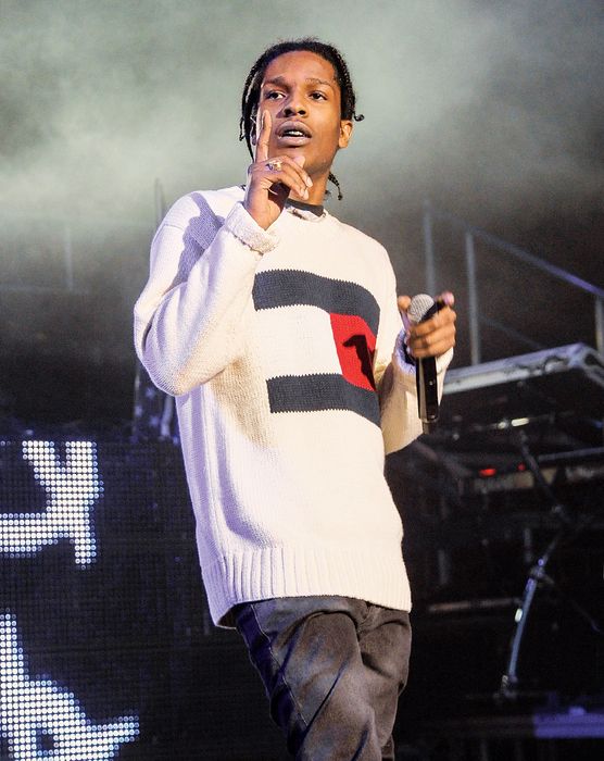 Asap rocky 2025 tommy hilfiger sweater