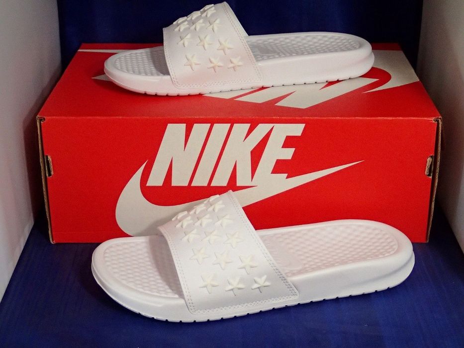 nike independence day white