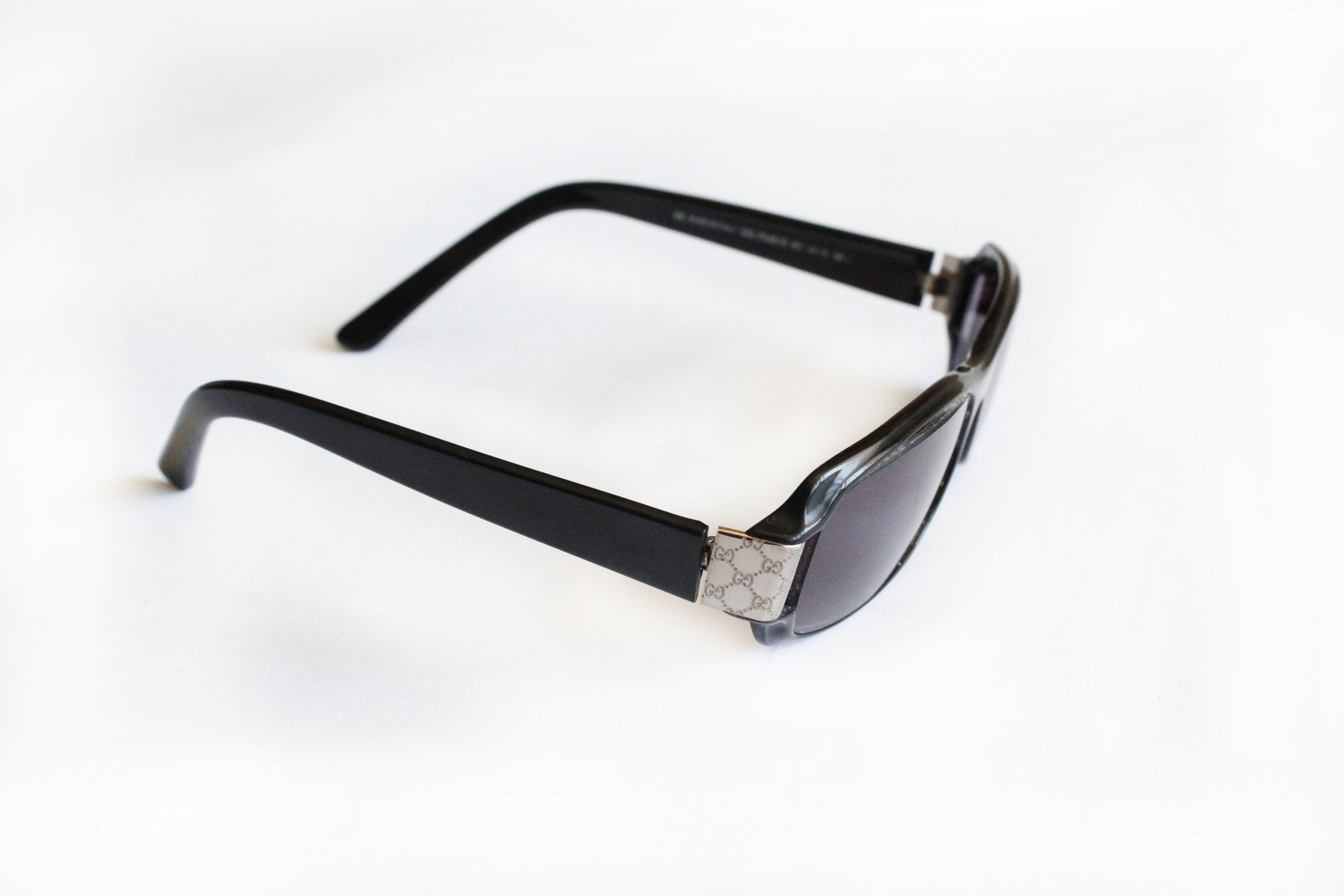 Gucci GUCCI (GG 2548/S) BLACK FRAME MONOGRAM OPTICAL  display picture 2