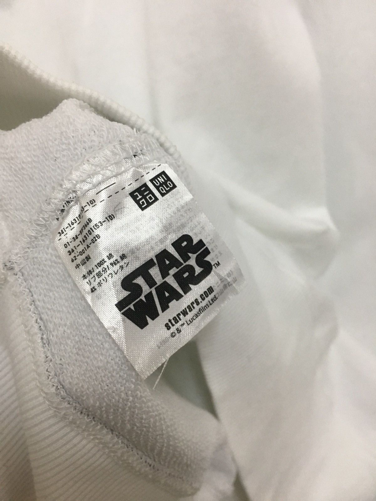 Star Wars × Uniqlo Uniqlo Star Wars Sweatshirt Sweater Jumper Pullover Size US L / EU 52-54 / 3 - 4 Thumbnail