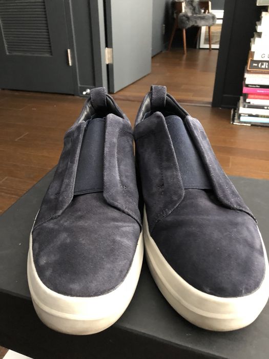 Vince conway best sale slip on