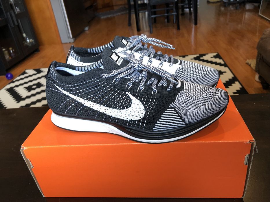 Flyknit racer outlet kanye