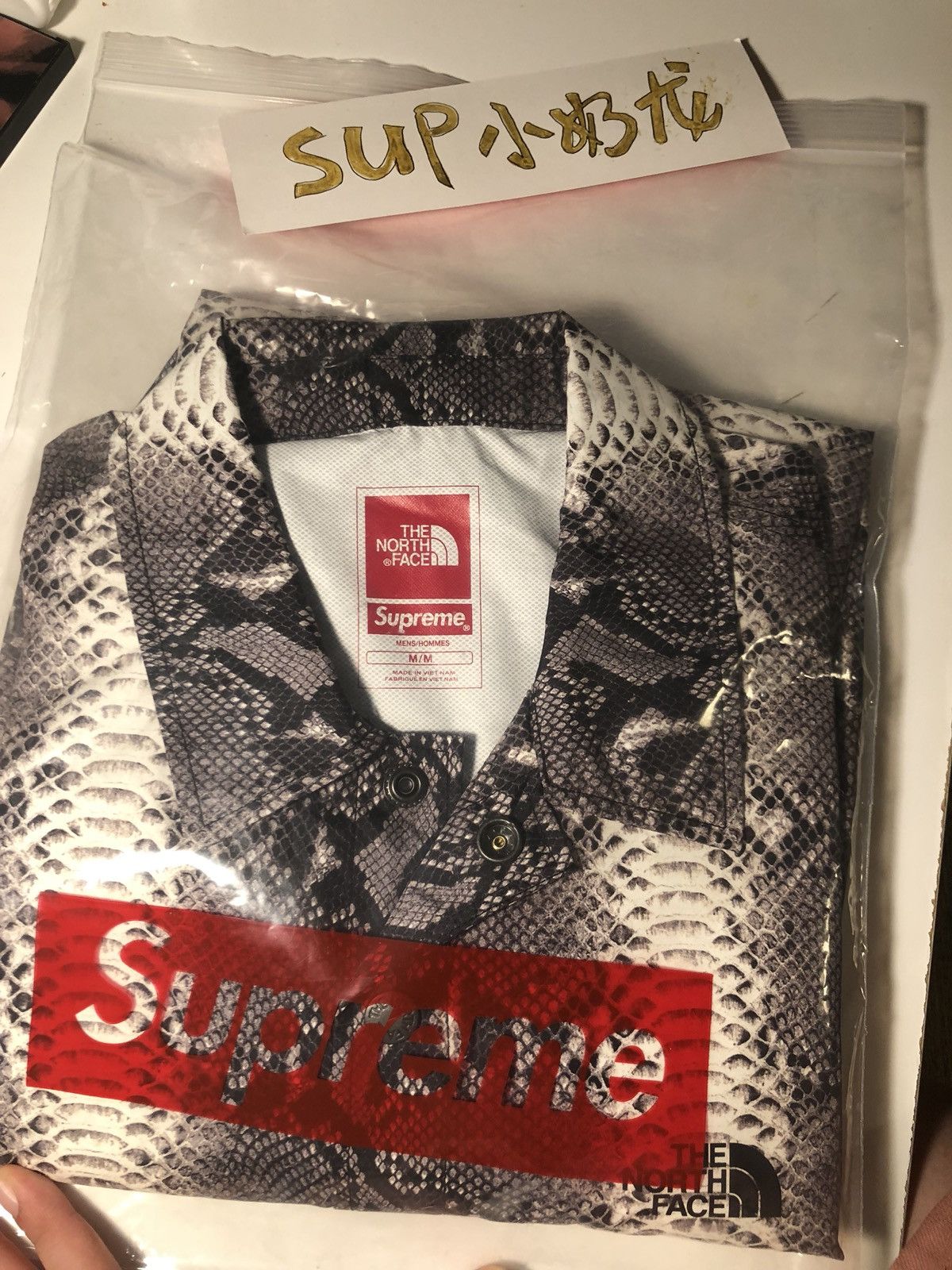 Supreme Supreme 18ss the north face snake skin jacket | Grailed