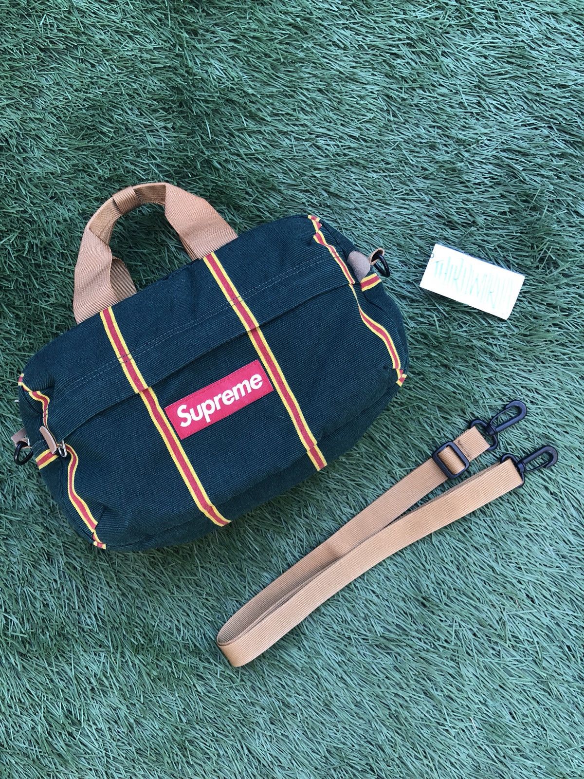 Supreme SS09 SUNBRELLA 'GUCCI' SHOULDER BAG | Grailed