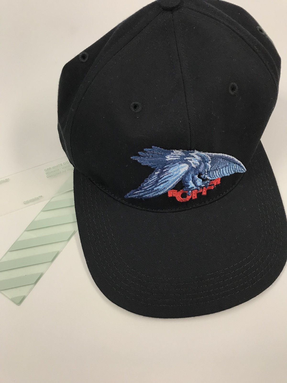 Off white eagle hat hotsell