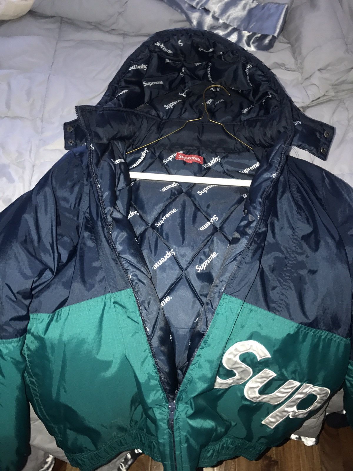 Sideline side logo parka sales